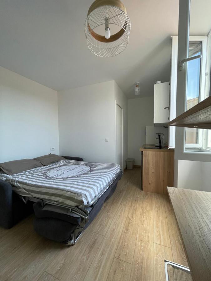 Apartamento Petit Cocon Au Coeur Du Centre Historique Biot Exterior foto